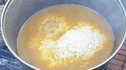 плов на костре со свининой