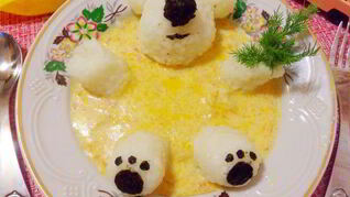 Фрикасе из курицы с рисовым медвежонком