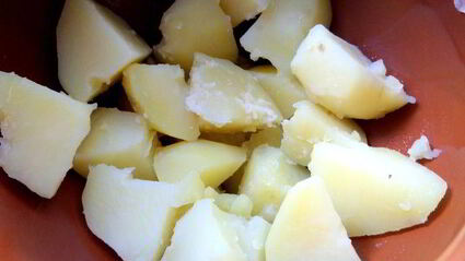 грибное рагу в горшочках