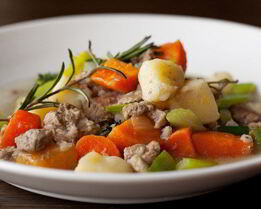 Ирландское рагу с говядиной и картофелем