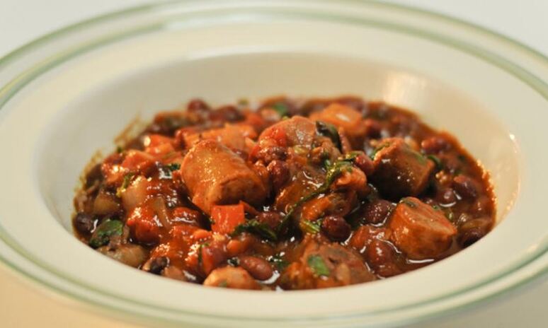 Рецепт острое рагу из колбасок и овощей