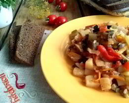 Овощное рагу с баклажанами и кабачками