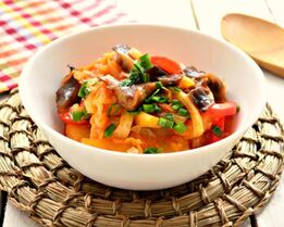 Овощное рагу с картофелем и грибами