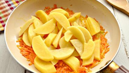 овощное рагу с картофелем и грибами