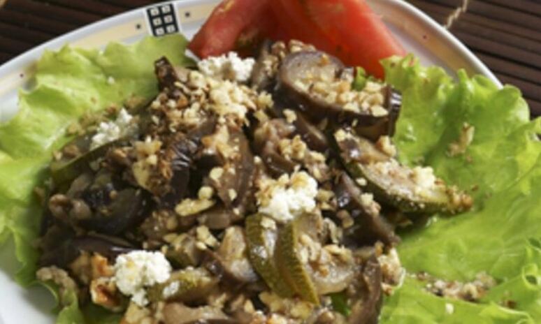 Рецепт овощное рагу с орехами