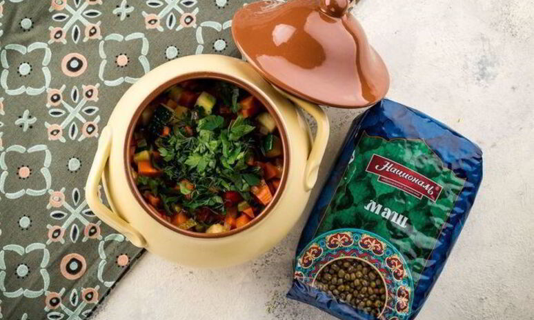 Рецепт овощное рагу, запеченное в горшочках