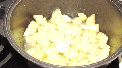 рагу с мясными шариками