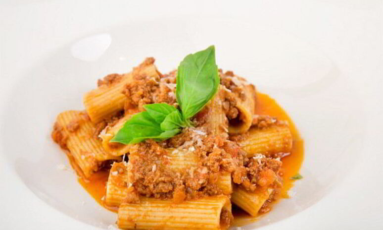 Рецепт ригатони с рагу из ягненка