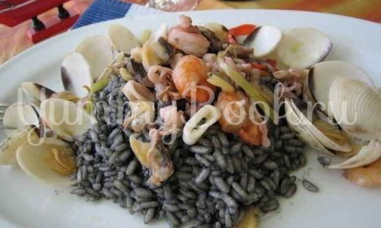 Рецепт ризотто черное с дарами моря