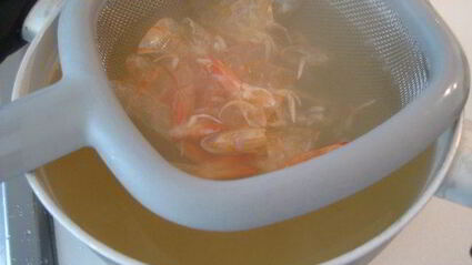 ризотто с чернилами каракатицы и креветками