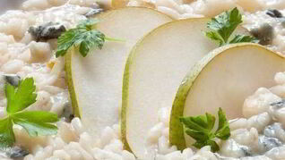 Ризотто с грушами и синим сыром