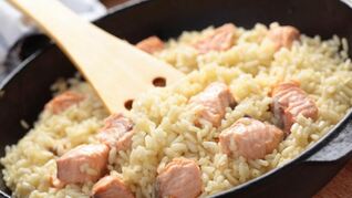 Ризотто с лососем