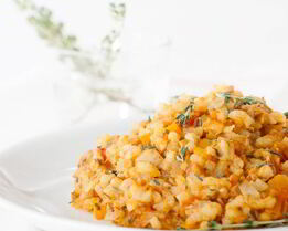 Ризотто с помидорами и свежим тунцом