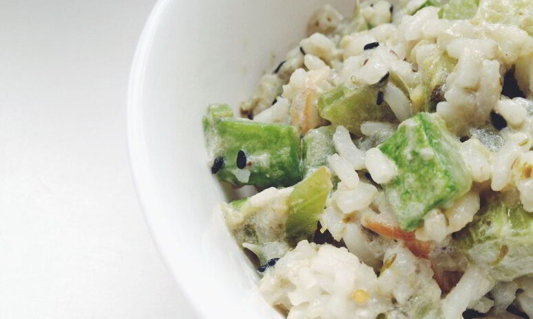 Рецепт ризотто с цуккини и черным кунжутом