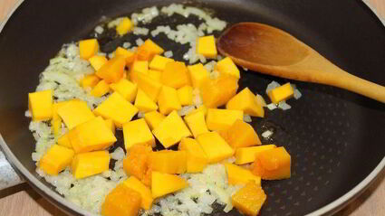 ризотто с тыквой и белыми грибами