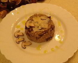 Сливочное ризотто с польскими грибами и пармезаном