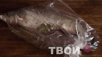 горбуша, запеченная в рукаве