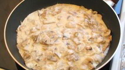 горбуша, жаренная с грибами