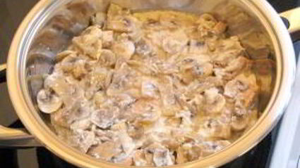 горбуша, жаренная с грибами