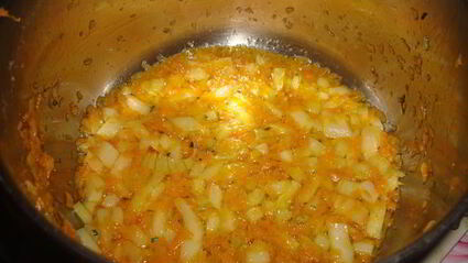 камбала в белом вине с томатным соусом