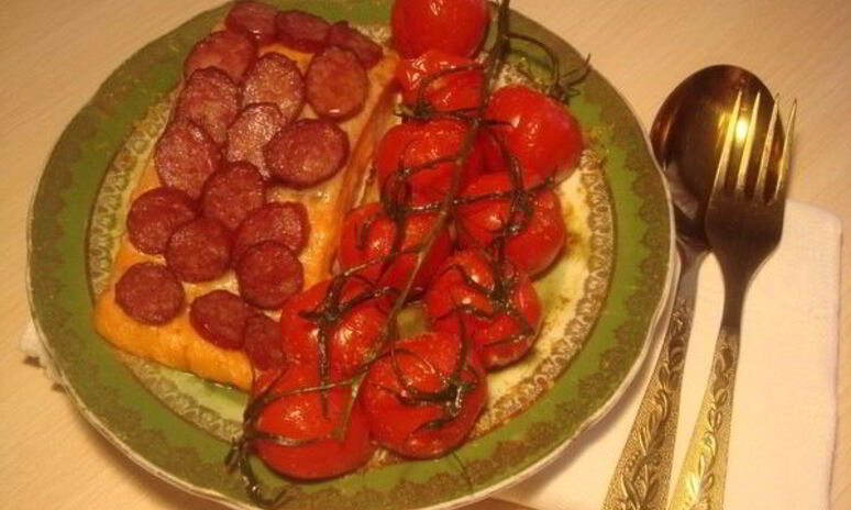 Рецепт красная рыба в чешуе из копченых колбасок