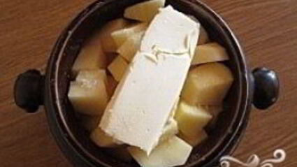 минтай в горшочке