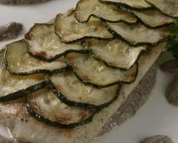 Щука под чешуей из цукини