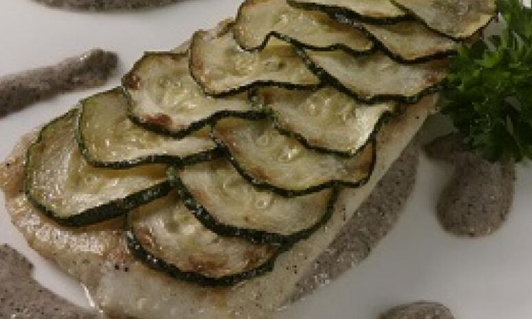 Рецепт щука под чешуей из цукини