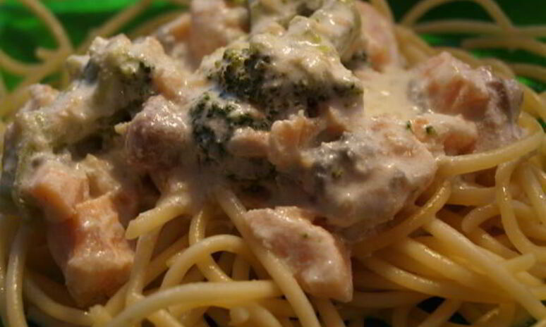 Рецепт семга с голубым сыром и брокколи