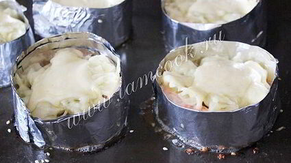 семга запеченная с ананасом и сыром