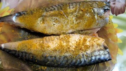 скумбрия в майонезе в духовке запеченная с луком в фольге