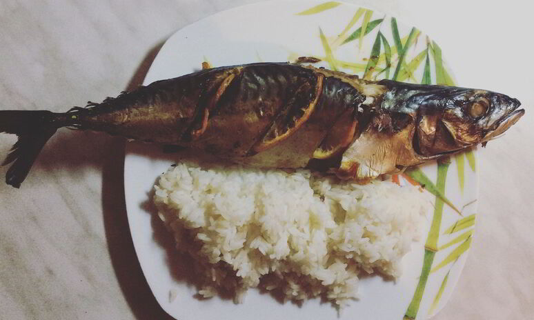 Рецепт скумбрия запеченная в рукаве