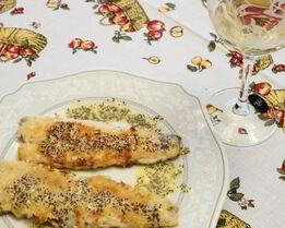 Судак под маковым соусом