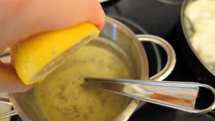 судак под маковым соусом