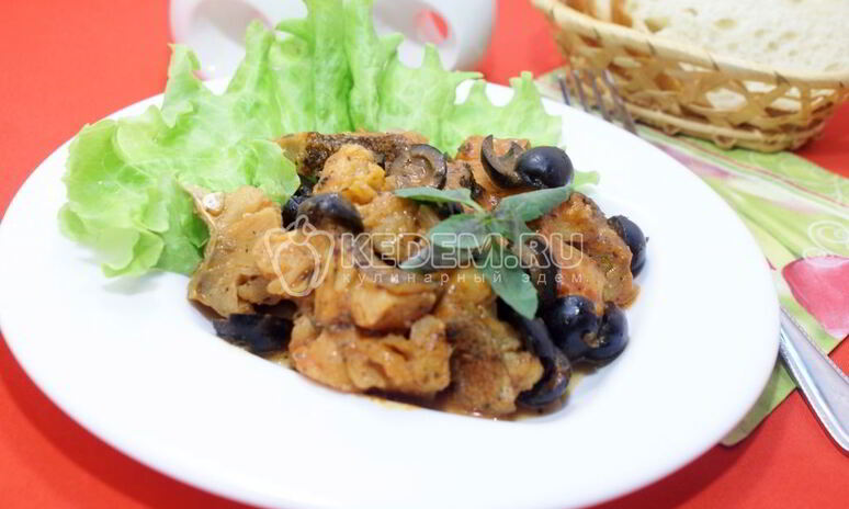 Рецепт треска с помидорами и маслинами