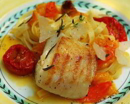 Треска, запеченная с тальятелли