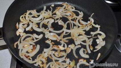 треска, запеченная в омлете