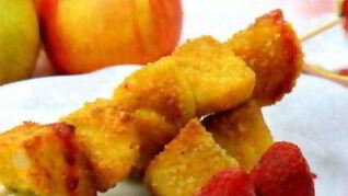 Фруктовые шашлычки в кляре