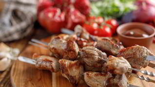 Классический шашлык из свинины