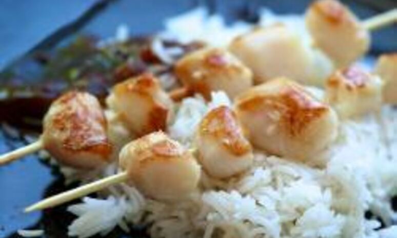 Рецепт шашлычки из гребешков с имбирным соусом