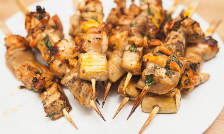 Рецепт шашлычки из курицы с баклажанами