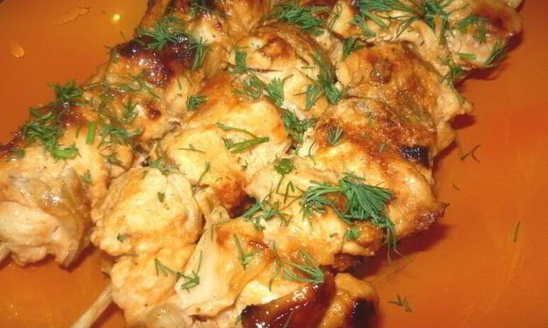 Рецепт шашлык из курицы на сковороде