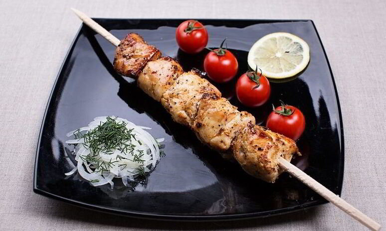 Рецепт шашлык из курицы в чесночно-луковом маринаде