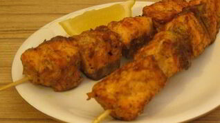 Шашлык из семги на сковороде