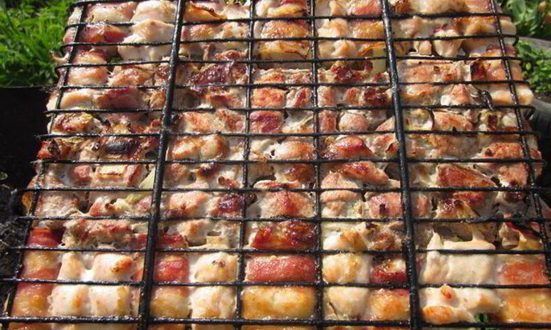 Рецепт шашлык из свинины и куриных грудок