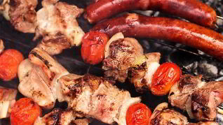 Шашлык из свинины на гранатовом соке и коньяке