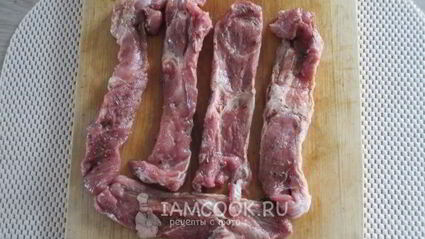 шашлык из свинины в виде рулетиков