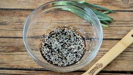 тайский шашлычок на шпажках