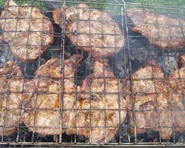 Стейк из говядины на мангале