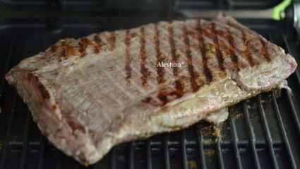 стейк с томатной сальсой